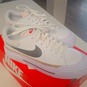 Nike Women's Court Legacy Lift Sneakers - SZ 8.5. White/Black/Tan in Color